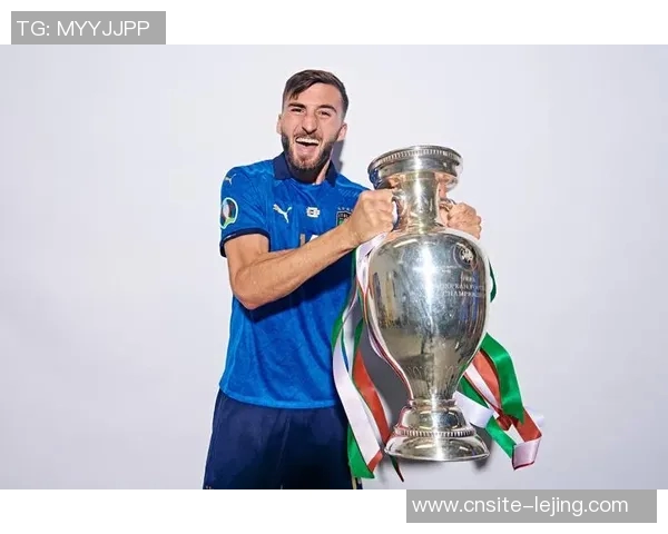 克里斯坦特谈加图索与球队斗志透露自己在多个位置上均能发挥出色 克里斯坦特谈加图索与球队斗志透露自己在多个位置上均能发挥出色