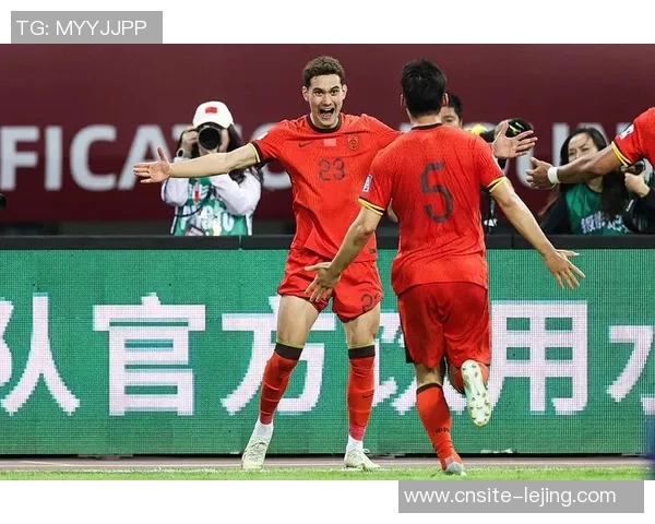 天秀表现!拜合拉木双响助力U22国足2-0领先韩国队 天秀表现!拜合拉木双响助力U22国足2-0领先韩国队