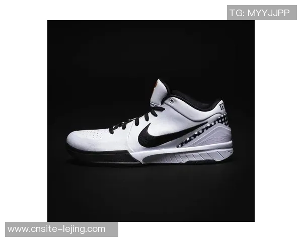 迎接世界杯刺客足球鞋灵感下的Kobe8Mambacurial复刻版即将上市 迎接世界杯刺客足球鞋灵感下的Kobe8Mambacurial复刻版即将上市